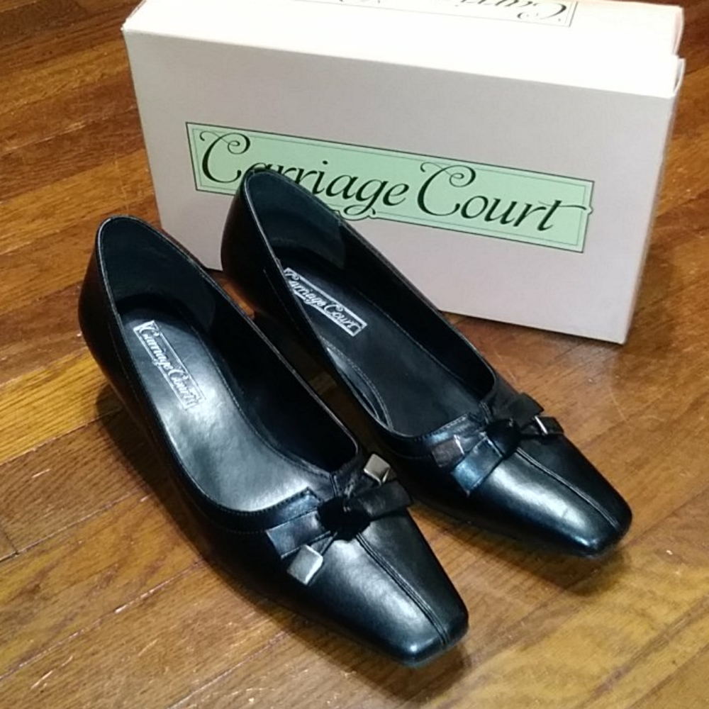 Carriage Court Black formal shoes
